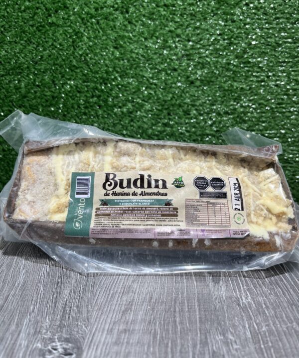 Budin Pistachos con Frambuesas y Chocolate Blanco Vento